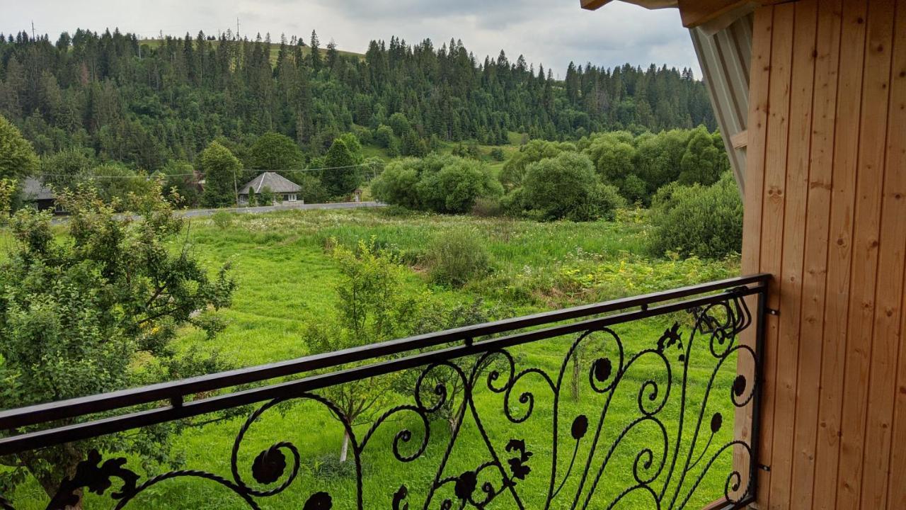 Gostynna Rodyna Hotell Izki Exteriör bild
