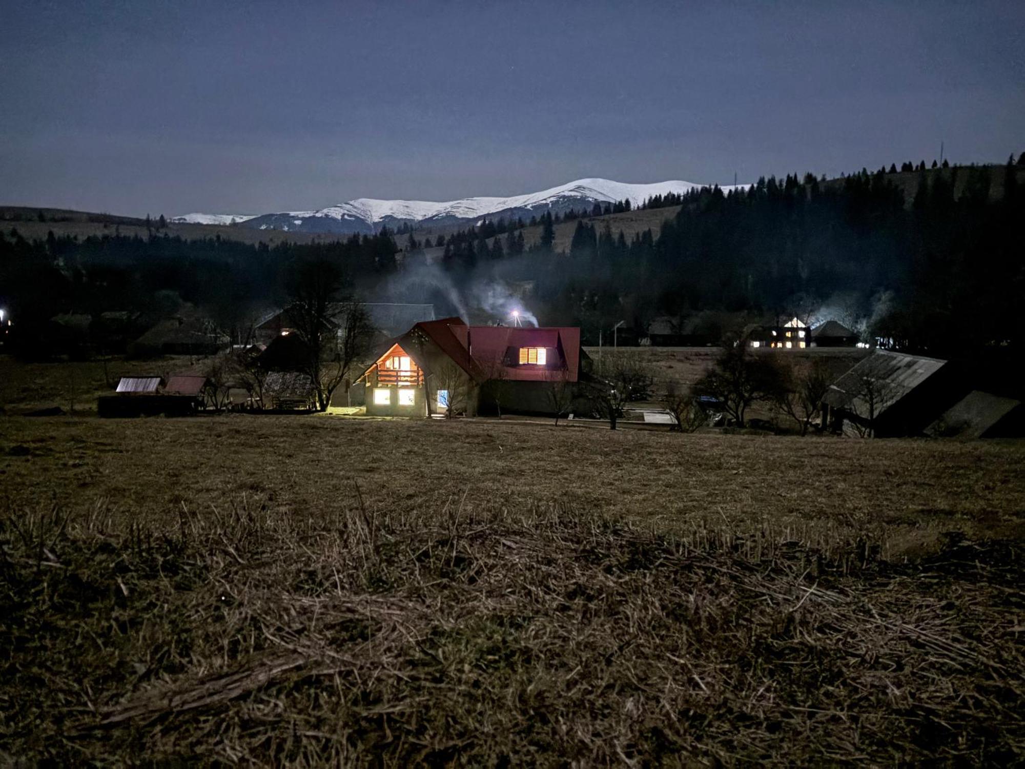 Gostynna Rodyna Hotell Izki Exteriör bild