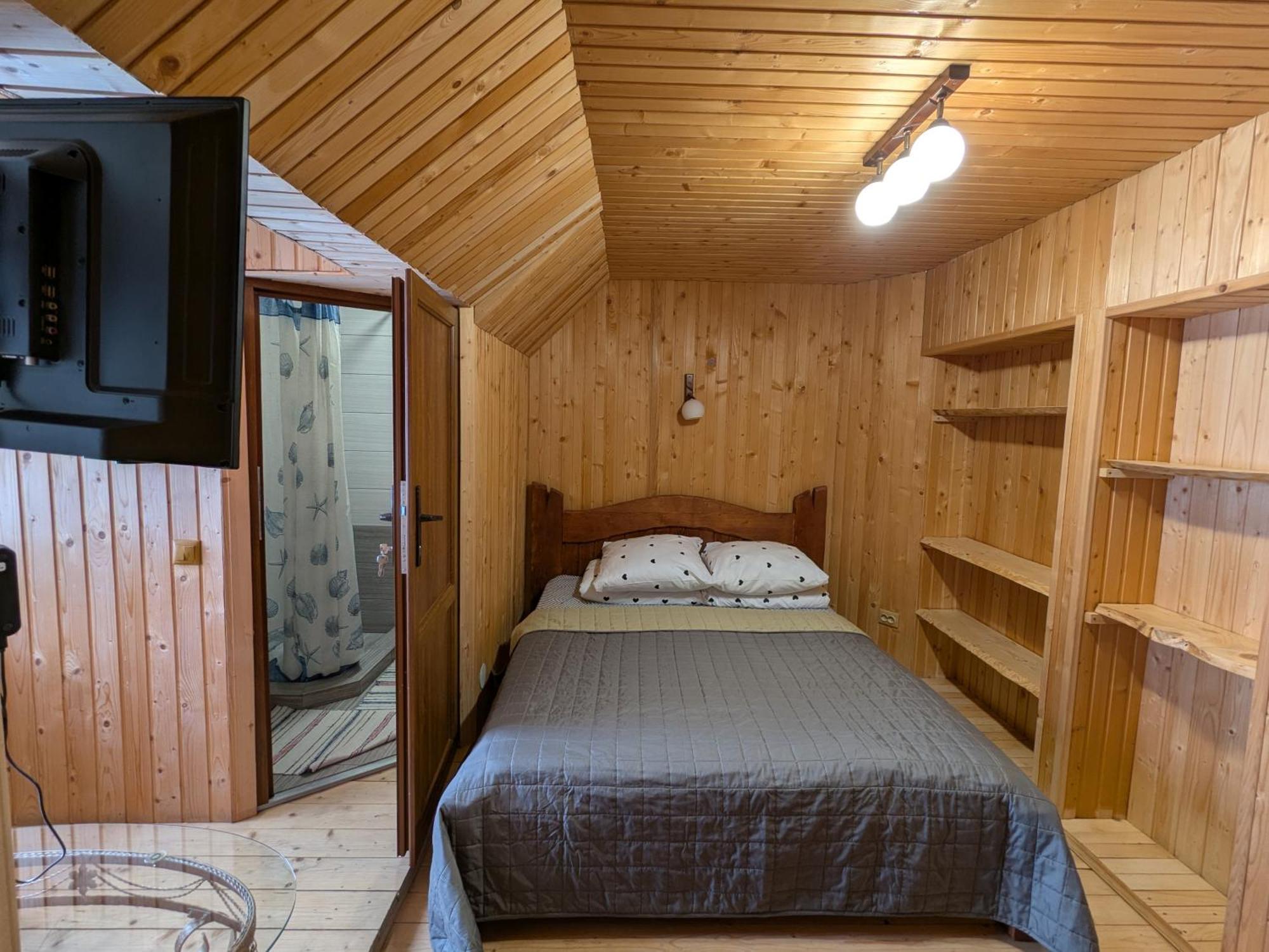 Gostynna Rodyna Hotell Izki Exteriör bild