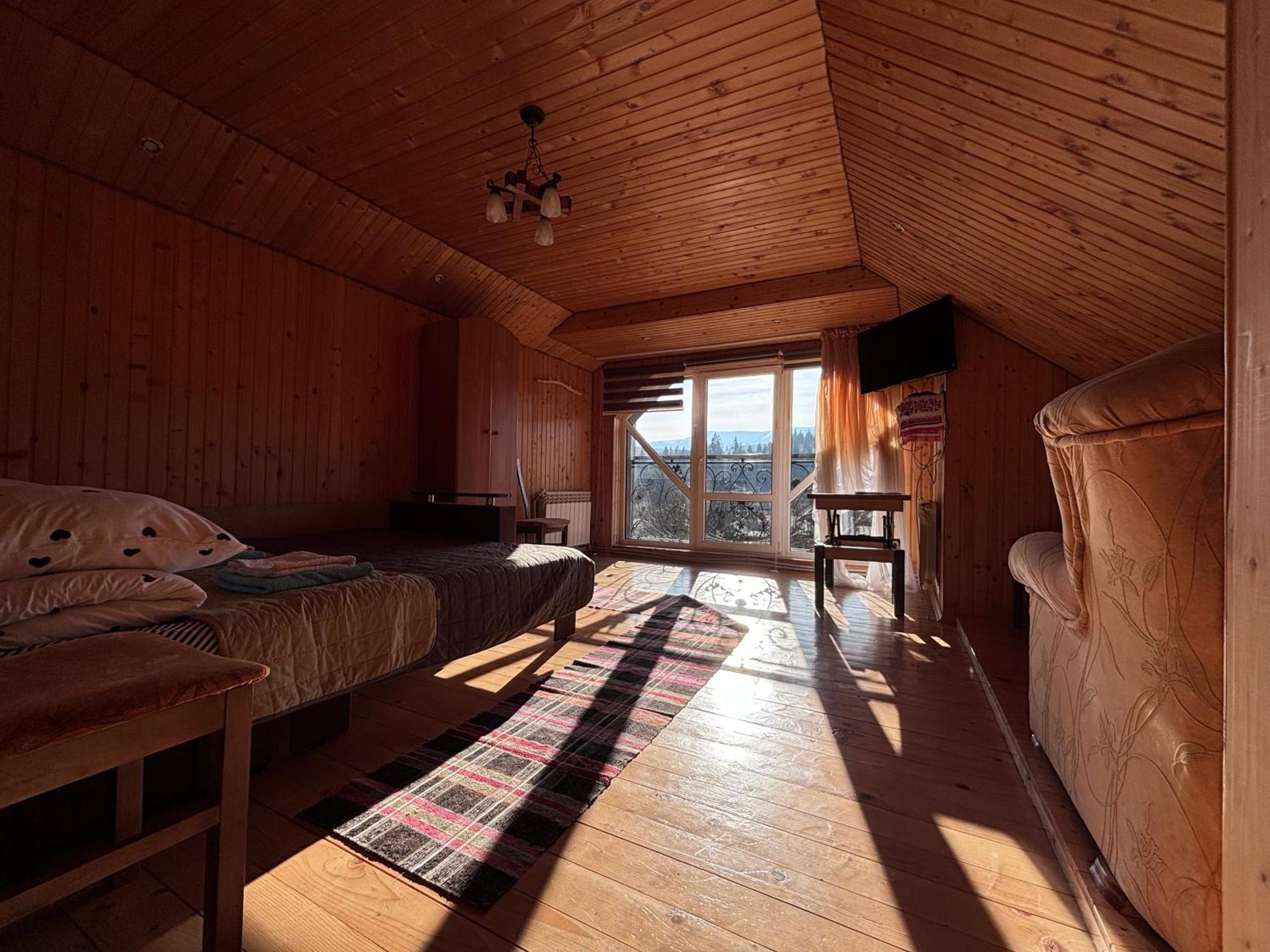 Gostynna Rodyna Hotell Izki Exteriör bild